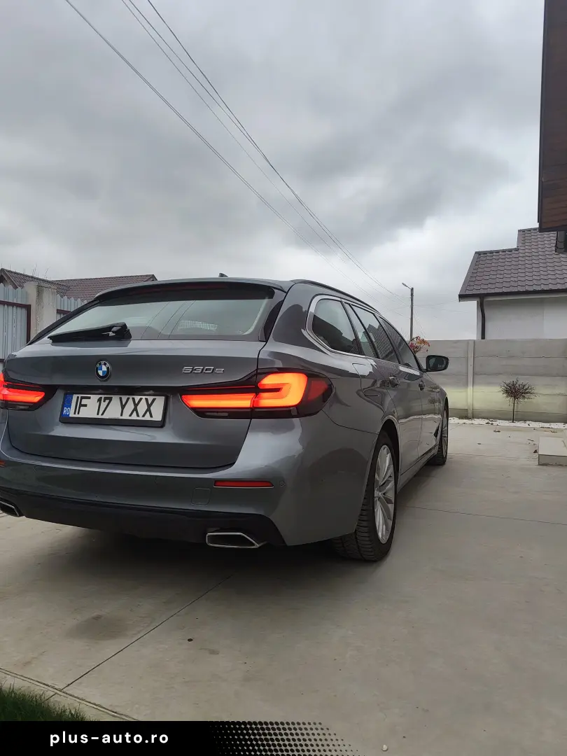 BMW Seria 5 Aut. Touring 530e