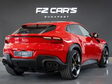 FERRARI Purosangue V12 DCT 4WD