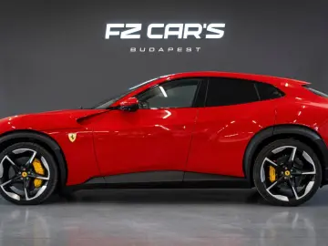 FERRARI Purosangue V12 DCT 4WD