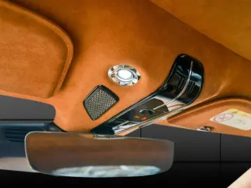 ASTON MARTIN NG V8 Vantage Coupé