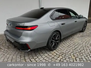 BMW i7 xDr. 60  M SPORT PRO FOND ENTER LOUNGE SEAT