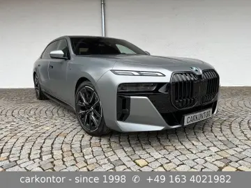 BMW i7 xDr. 60  M SPORT PRO FOND ENTER LOUNGE SEAT