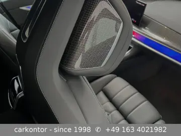 BMW i7 xDr. 60  M SPORT PRO FOND ENTER LOUNGE SEAT