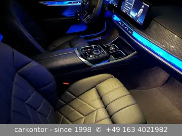 BMW i7 xDr. 60  M SPORT PRO FOND ENTER LOUNGE SEAT