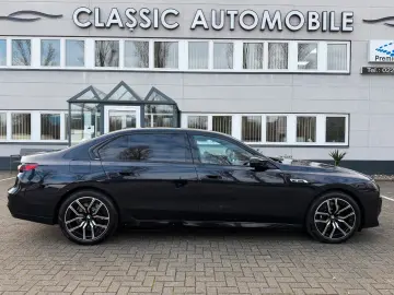 BMW i7 xDrive M70 Fond Entertainment UPE 211.700€