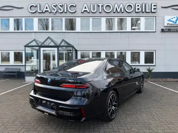 BMW i7 xDrive M70 Fond Entertainment UPE 211.700€