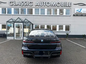 BMW i7 xDrive M70 Fond Entertainment UPE 211.700€