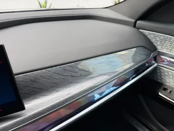 BMW i7 xDrive M70 Fond Entertainment UPE 211.700€