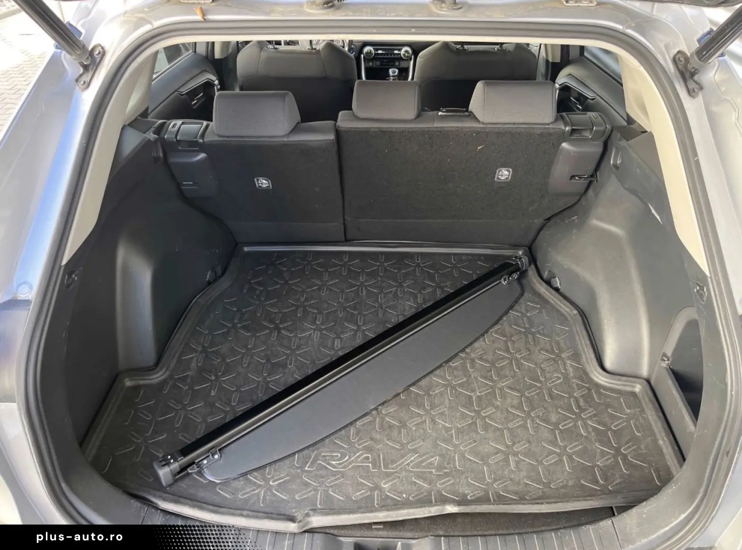 Toyota RAV4 2.5 VVT-i Hybrid Club