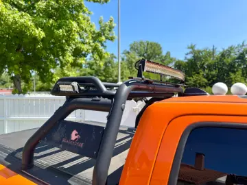 Dodge RAM TRX 1500 6.2L V8-SUPERCHARGED