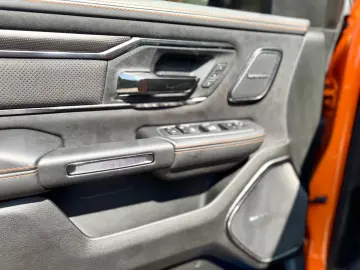 Dodge RAM TRX 1500 6.2L V8-SUPERCHARGED