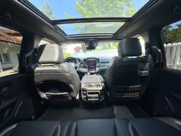 Dodge RAM TRX 1500 6.2L V8-SUPERCHARGED