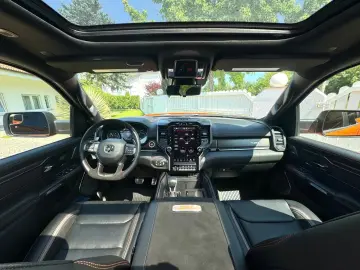 Dodge RAM TRX 1500 6.2L V8-SUPERCHARGED