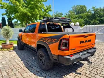 Dodge RAM TRX 1500 6.2L V8-SUPERCHARGED