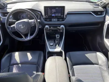 Toyota RAV4 2.5 VVT-i Hybrid Style Selection 4x4