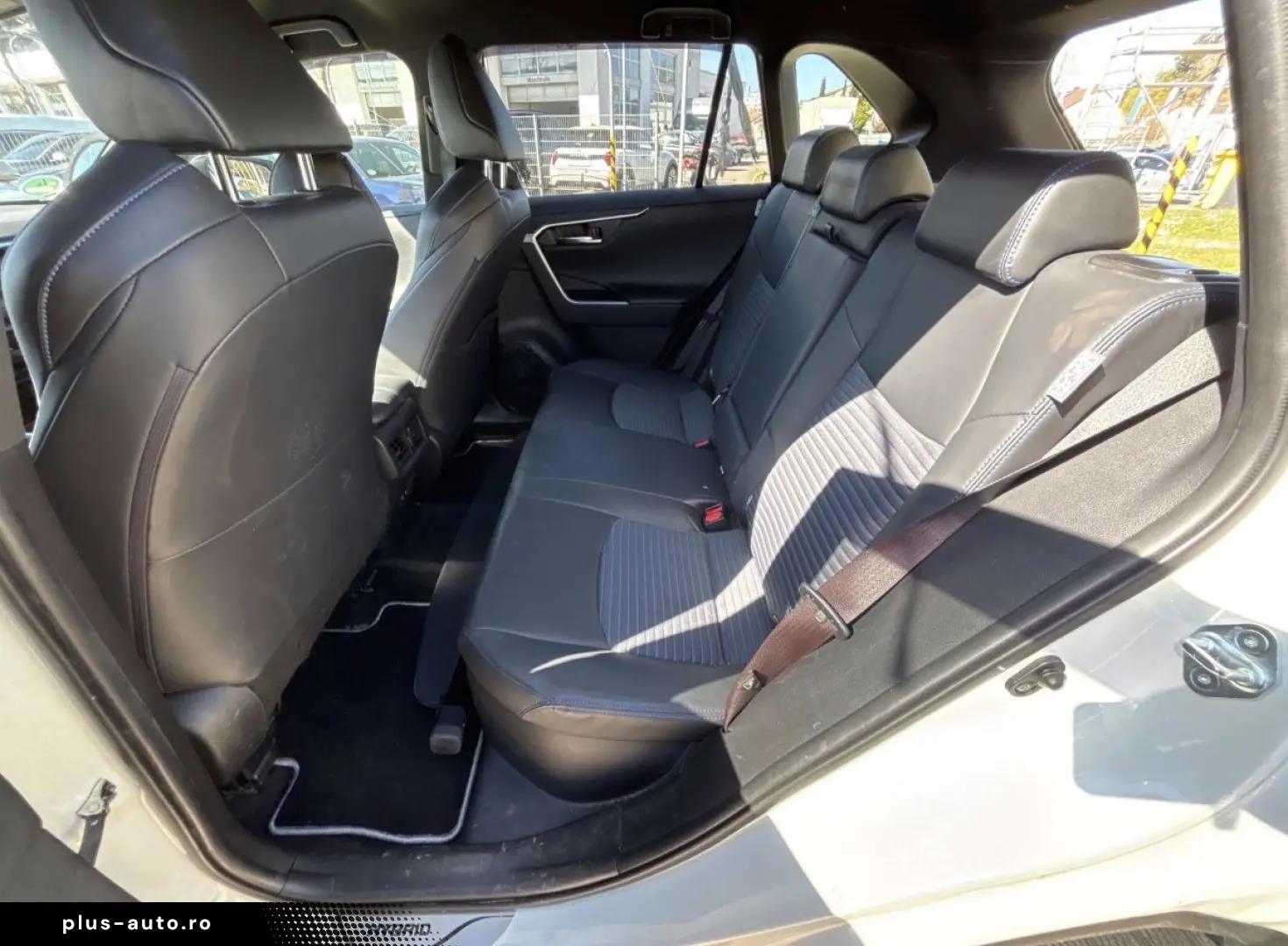 Toyota RAV4 2.5 VVT-i Hybrid Style Selection 4x4