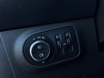 Opel Corsa Gen-E-2014-2019