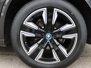 BMW iX3 M Sport Inspiring ACC Kamera LiveProf.AHK