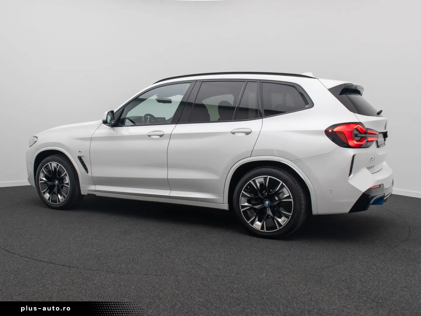 BMW iX3 IMPRESSIVE 360 DAB Alarm HUD Panorama 20Zoll