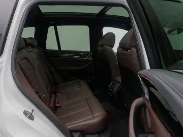 BMW iX3 IMPRESSIVE 360 DAB Alarm HUD Panorama 20Zoll