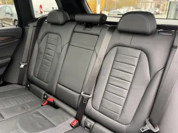 BMW iX3 M Sport Gestiksteuerung Head-Up HK HiFi DAB