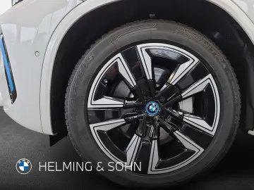 BMW iX3 M-Sport DAB LED ACC Pano RFK Shz. uvm.