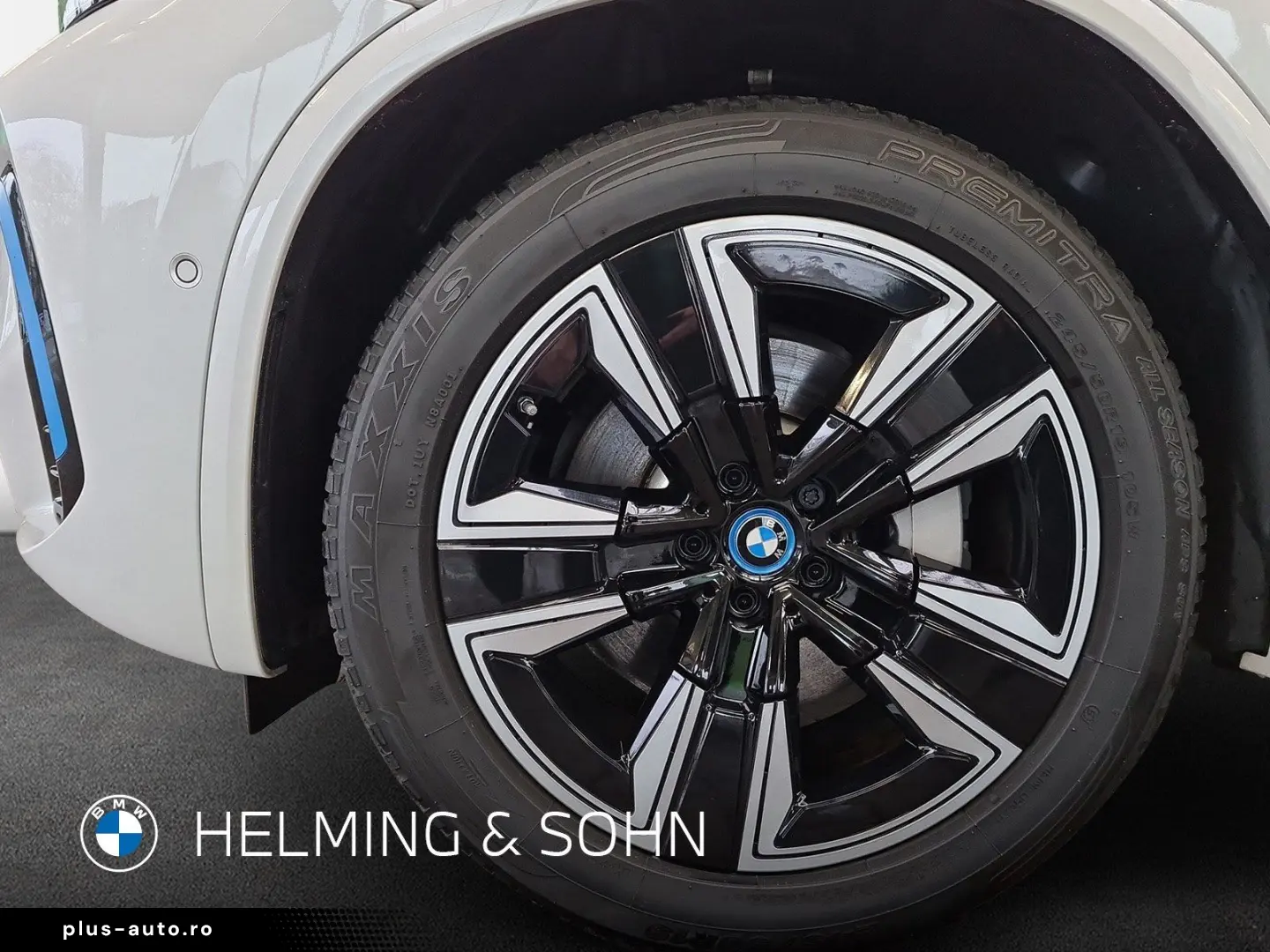 BMW iX3 M-Sport DAB LED ACC Pano RFK Shz. uvm.