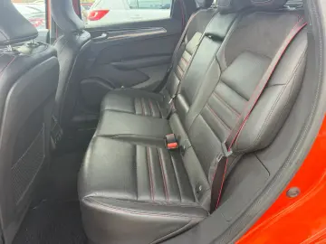 Renault ARKANA E-TECH Hybrid RS Line