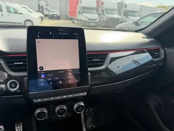 Renault ARKANA E-TECH Hybrid RS Line