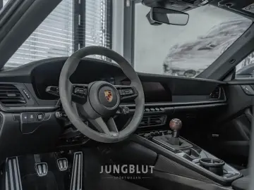 PORSCHE Carrera T Coupé   Neuwagengarantie   1. Hand   X