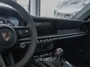 PORSCHE Carrera T Coupé   Neuwagengarantie   1. Hand   X