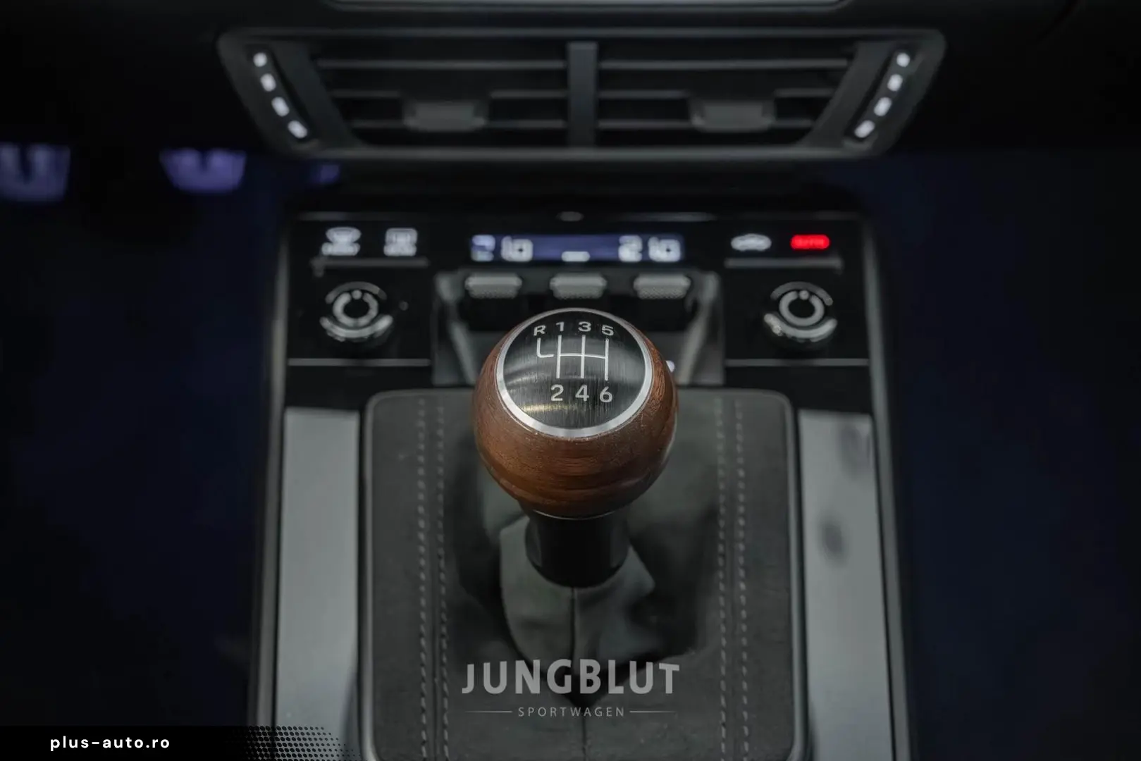 PORSCHE Carrera T Coupé   Neuwagengarantie   1. Hand   X