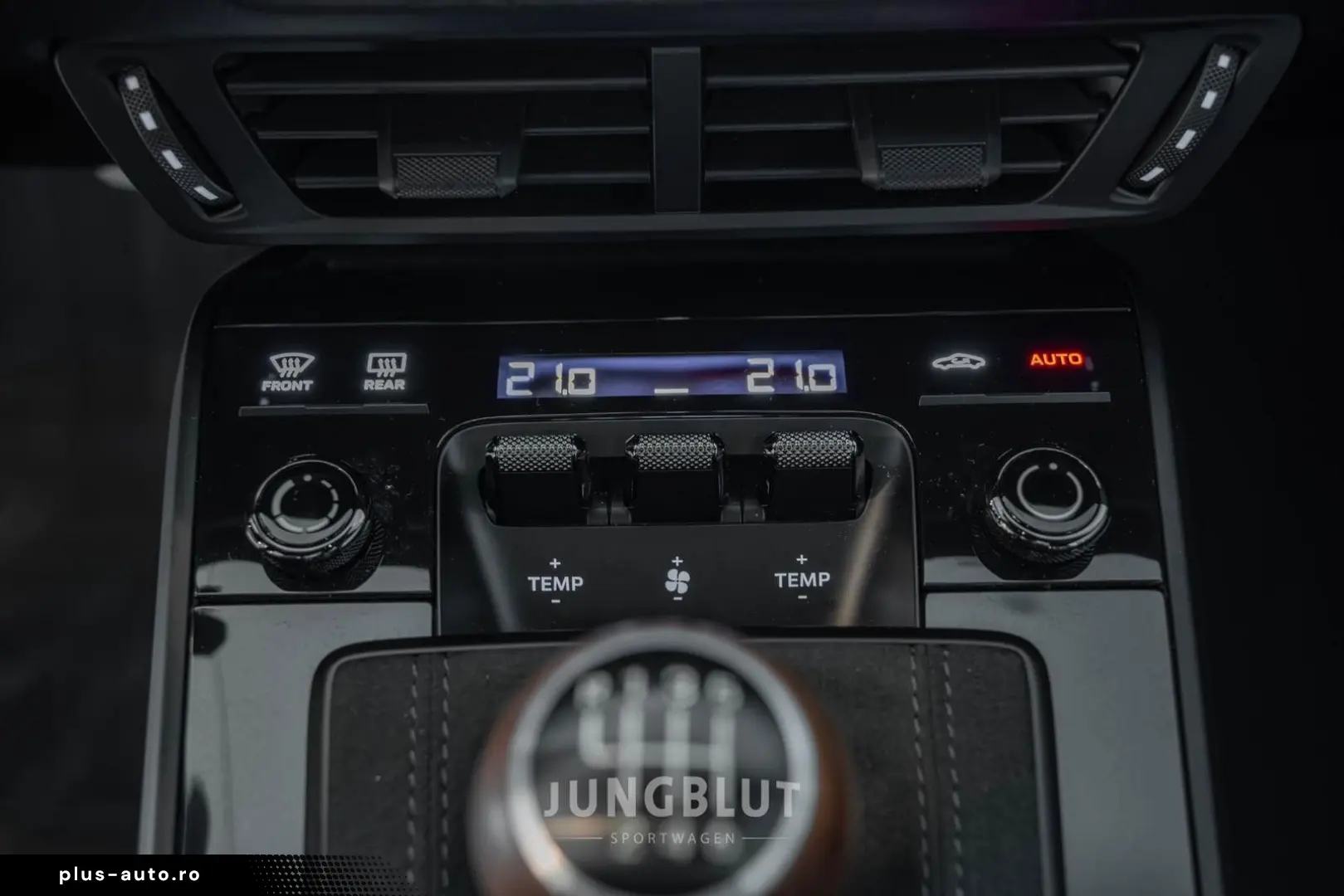 PORSCHE Carrera T Coupé   Neuwagengarantie   1. Hand   X