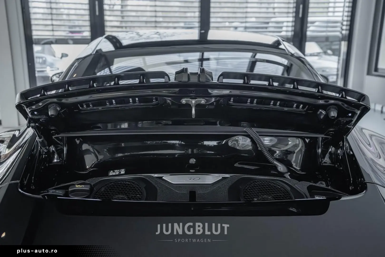 PORSCHE Carrera T Coupé   Neuwagengarantie   1. Hand   X