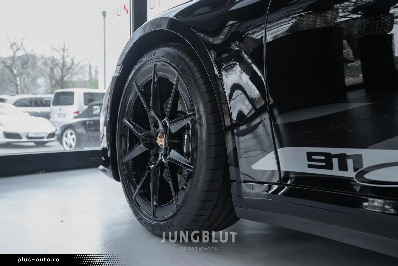 PORSCHE Carrera T Coupé   Neuwagengarantie   1. Hand   X