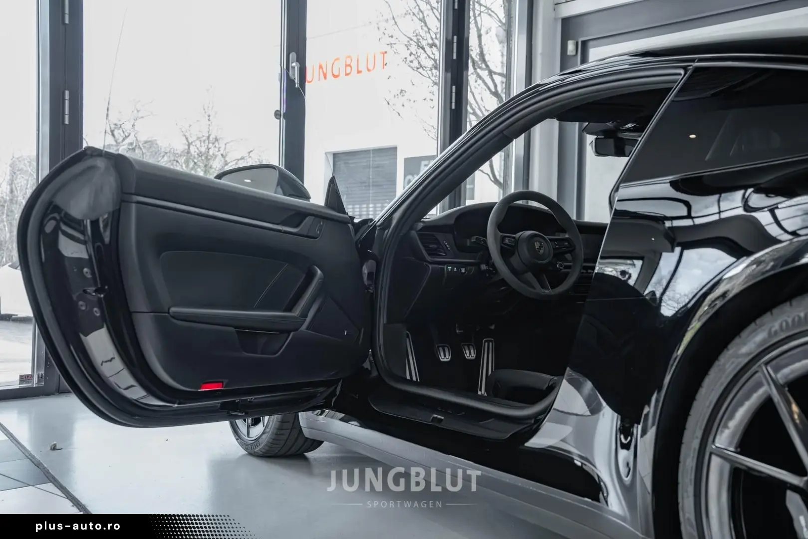 PORSCHE Carrera T Coupé   Neuwagengarantie   1. Hand   X