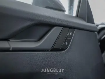 PORSCHE Carrera T Coupé   Neuwagengarantie   1. Hand   X