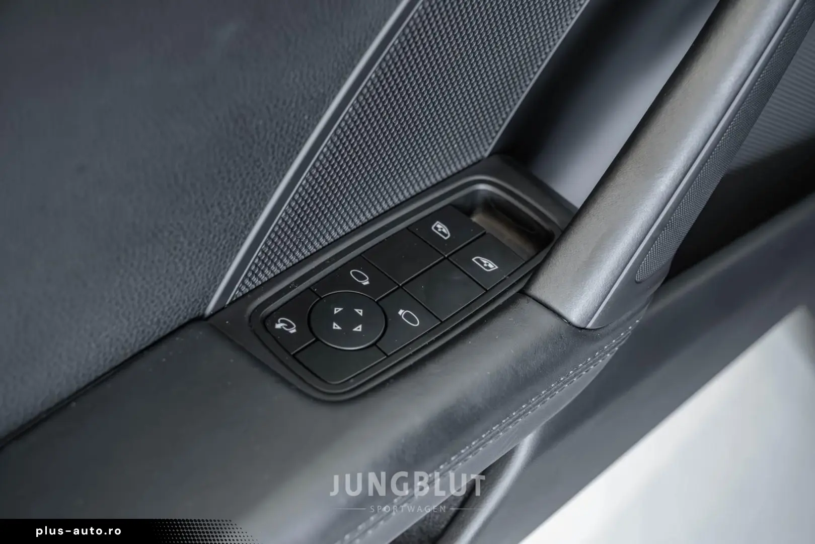 PORSCHE Carrera T Coupé   Neuwagengarantie   1. Hand   X