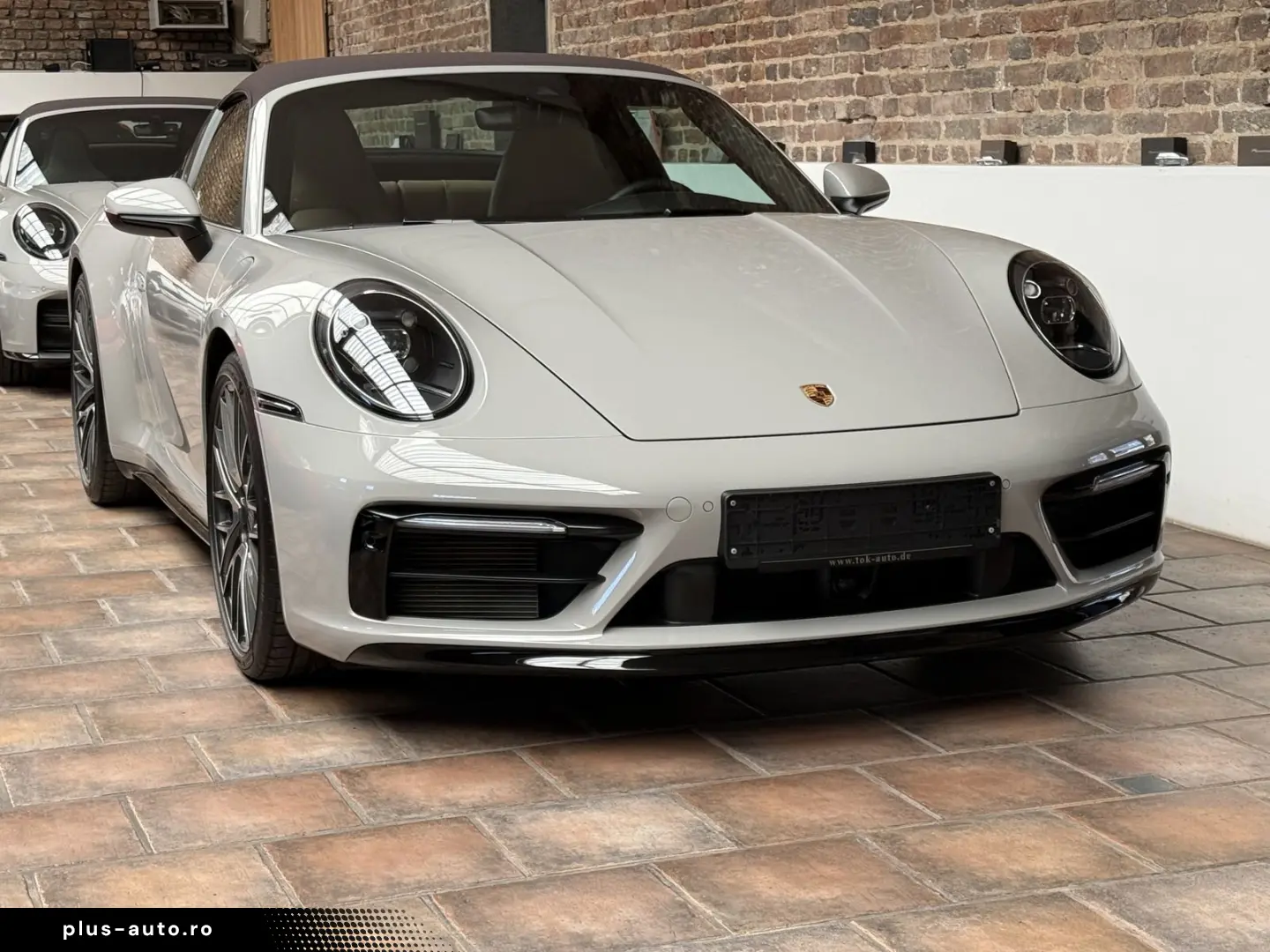 PORSCHE 992 911 Targa 4 SPORTDESIGN-PAKET-ABGAS LED INNO