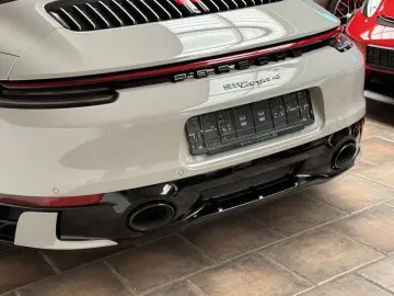 PORSCHE 992 911 Targa 4 SPORTDESIGN-PAKET-ABGAS LED INNO