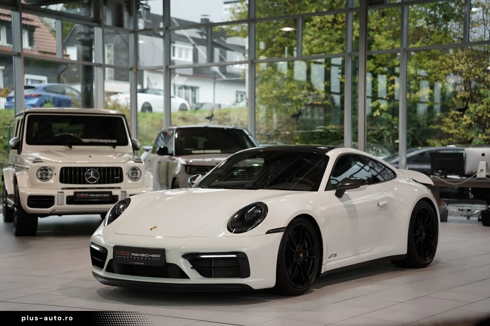 PORSCHE 911 (992) Carrera GTS  918 Sitze Carbondach  1.H