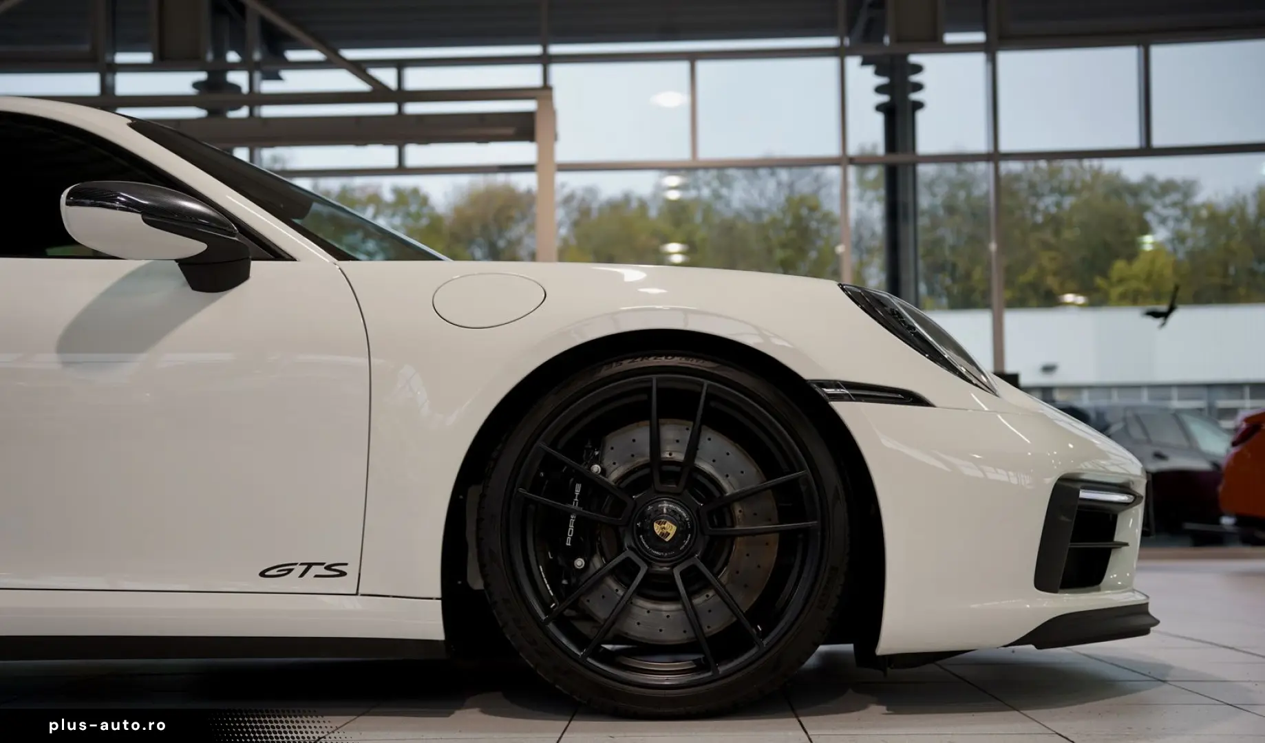 PORSCHE 911 (992) Carrera GTS  918 Sitze Carbondach  1.H