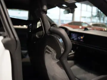 PORSCHE 911 (992) Carrera GTS  918 Sitze Carbondach  1.H