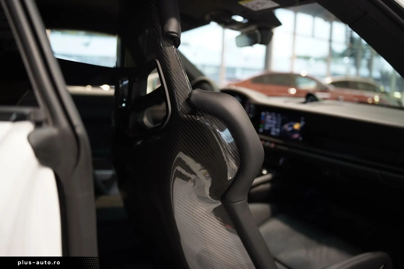 PORSCHE 911 (992) Carrera GTS  918 Sitze Carbondach  1.H