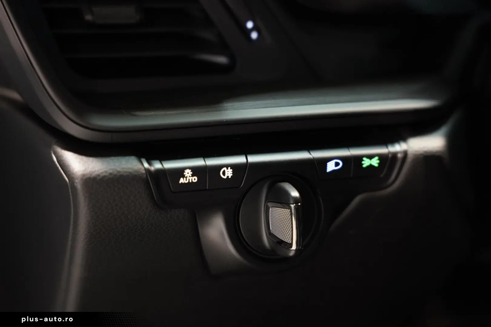 PORSCHE 911 (992) Carrera GTS  918 Sitze Carbondach  1.H