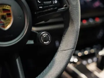 PORSCHE 911 (992) Carrera GTS  918 Sitze Carbondach  1.H