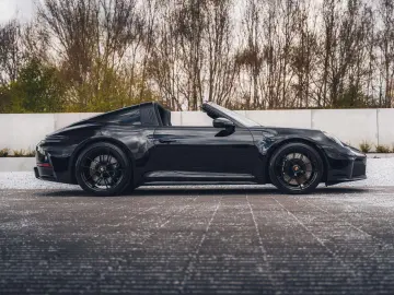 PORSCHE 992 992.2 Targa 4 GTS   Lift   Carbon  Burmester