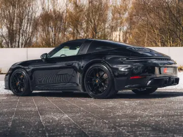 PORSCHE 992 992.2 Targa 4 GTS   Lift   Carbon  Burmester