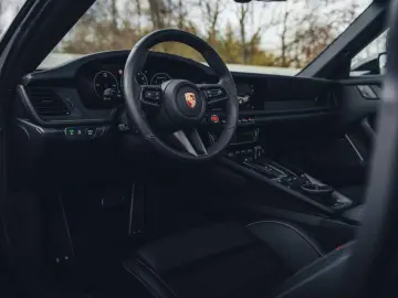 PORSCHE 992 992.2 Targa 4 GTS   Lift   Carbon  Burmester