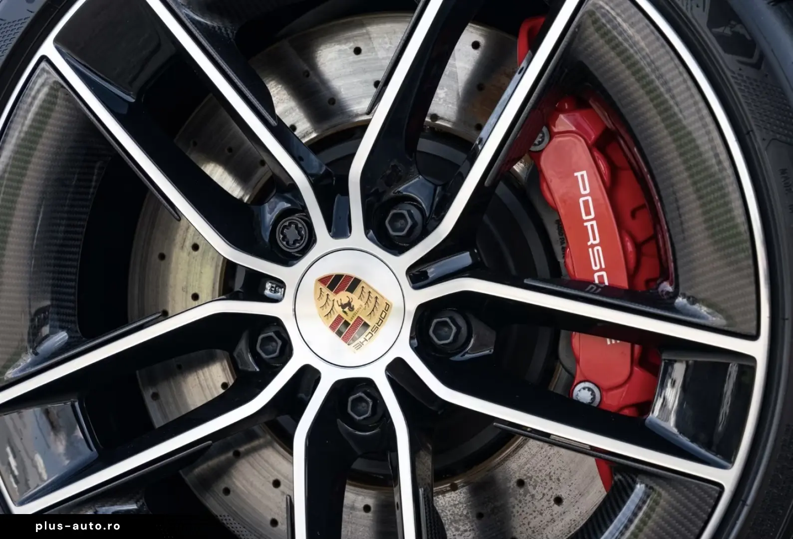 PORSCHE 992 911 Carrera GTS InnoDrive BOSE Sitzbelüftung